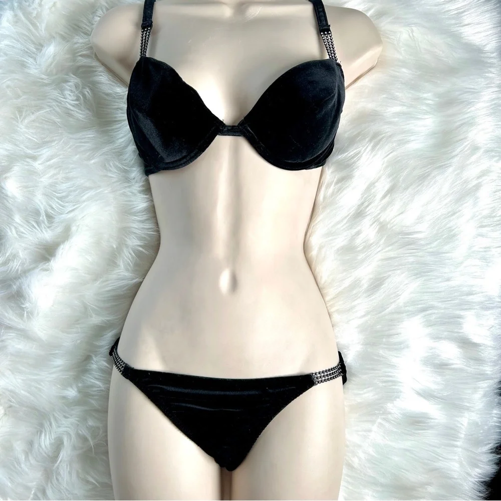 Glam Vintage Victoria's Secret Black Velvet & Diamond Push-Up Bra & Bikini Set‎